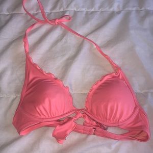 Victoria’s Secret bikini top 👙